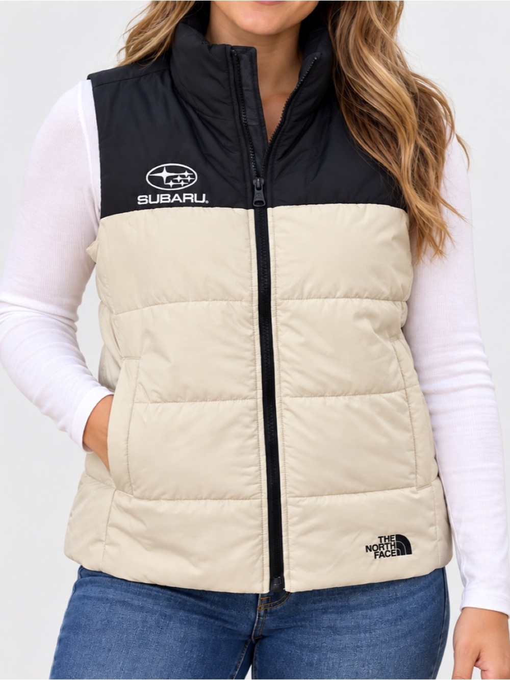 The North Face Womens S Everyday Insulated Vest Subaru Logo Vintage White NWT